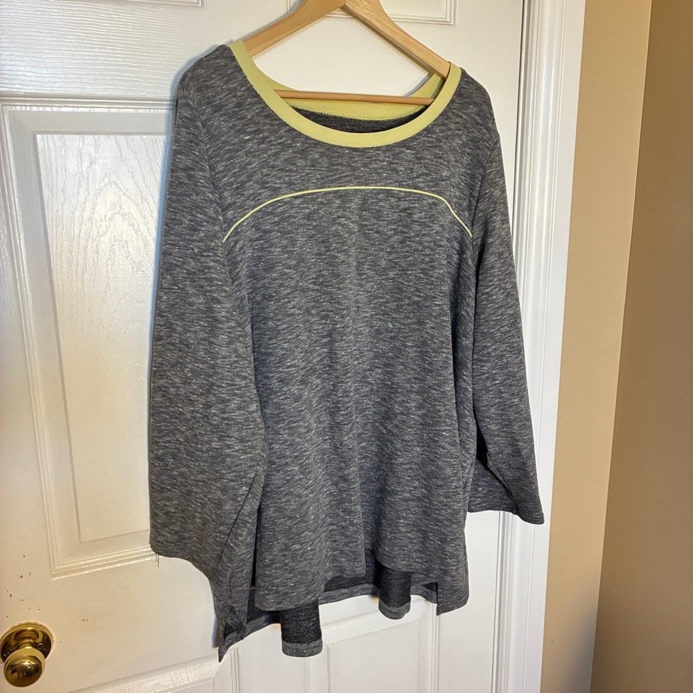 Active Zone Plus Size 5X Gray Pullover Sweatshirt Yellow Trim Athleisure